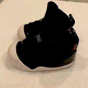 Baby Jordan air 11